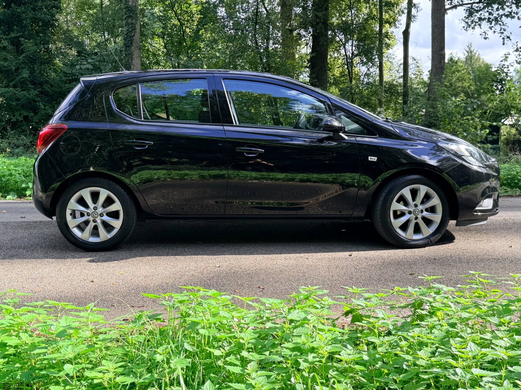 Opel Corsa 1.4 Edition foto 5